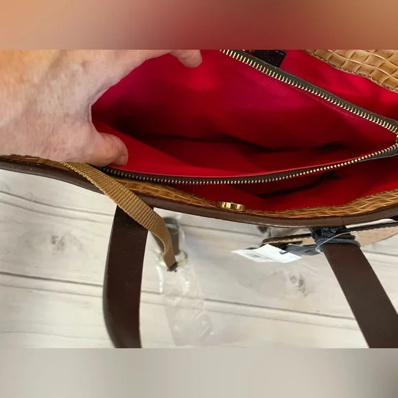 New Dooney & Bourke Lilliana natural brown woven leather strap handle tote purse - Picture 11 of 15